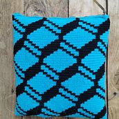 My project in Crochet Pattern Design: Find Your Signature Style course. Accessor, Design, Pattern Design, Fiber Arts, DIY, Crochet, and Textile Design project by Helene Meunier - 02.10.2022