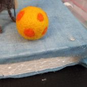 bola de lunares. Un progetto di Needle felting di marisoltoribioherrera - 10.02.2022
