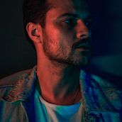 Meu projeto do curso: Fotografia e retoque de retrato com luz contínua. Projekt z dziedziny Fotografia, Fotografia portretowa, Światło w fotografii, Fotografia stud, jna i Fotografia wnętrz użytkownika Tiago Amaro - 17.02.2022
