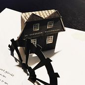 Pop-up book about Eindhoven. Arts, Crafts, Editorial Design, Paper Craft, and Bookbinding project by Lian - 02.17.2022