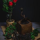 proyecto molinillo de cafe. Un progetto di Illuminazione fotografica di trigo1972 - 18.02.2022