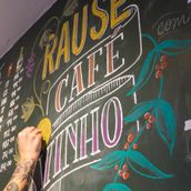 Rause Café+Vinho. Design, Traditional illustration, Lettering, T, pograph, Calligraph, Decoration, and Communication project by Cristina Pagnoncelli - 11.08.2017