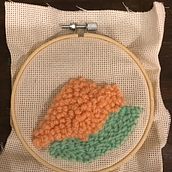 My project in Weaving, Embroidery & Punch Needle: Create a Textile Painting course. Un proyecto de Diseño de complementos, Artesanía, Bordado, Decoración de interiores, Tejido, Punch needle, Telar y Diseño textil de Mirta Palmidoro - 24.02.2022