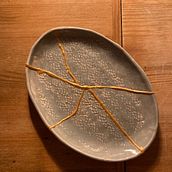 My project in Introduction to Kintsugi: Repair Your Pottery with Gold course. Arts, Crafts, Fine Arts, Ceramics, and DIY project by caro_in_kent - 02.28.2022