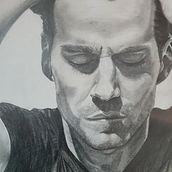 Mi Proyecto del curso: Retrato realista con lápiz de grafito. Traditional illustration, Fine Arts, Sketching, Pencil Drawing, Drawing, Portrait Drawing, Realistic Drawing, Artistic Drawing, and Figure Drawing project by Valentina Olivares - 03.02.2022