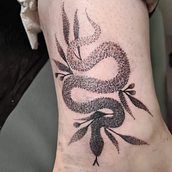 My project in Blackwork Tattoo Techniques with Fine Lines course. Tattoo Design project by Zosia Cielen - 02.28.2022