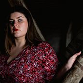 Mój projekt fotografii konceptualnej: "Kobieta w smutnym świecie". Een project van Fotografie, Fotografische postproductie, Portretfotografie,  Fotografische verlichting, Studiofotografie, Artistieke fotografie y Fotografische zelfportretten van Patryk Płonka - 03.03.2022