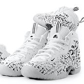 Nike “Hey Penny” Foamposite. Product Design, Traditional illustration, Design, Lettering, T, pograph, and Fashion Design project by Rich Tu - 03.06.2022