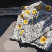 Mein Kursprojekt: Granny-Squares: Häkle deinen Pullover. Projekt z dziedziny Projektowanie mod,  Tkactwo, DIY, Sz, dełkowanie, Wzornictwo tekst i liów użytkownika Anna - 06.03.2022
