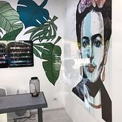 Frida per centro di bellezza. Fine Arts, and Traditional illustration project by Sara Paglia - 03.07.2022