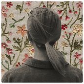 ✦ retrato bordado ✦. Design, Embroider, Photograph, and Digital Design project by Nahir Esper - 03.02.2022