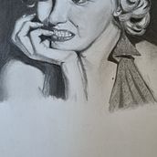 My project for course: Realistic Portrait with Graphite Pencil. Ilustração tradicional, Artes plásticas, Esboçado, Desenho a lápis, Desenho, Desenho de retrato, Desenho realista, Desenho artístico, e Desenho anatômico projeto de manu72tomcat - 08.03.2022