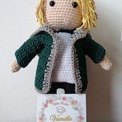 Mi Proyecto del curso: Amigurumi: diseño de ropa, pelo y complementos. Arts, Crafts, To, Design, Fiber Arts, Crochet, Amigurumi, and Textile Design project by Sandra Elena Delgado Gomez - 03.12.2022