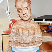 My project for course: Introduction to Clay Figurative Sculpture. Fine Arts, and Sculpture project by Christine Gallagher - 03.12.2022