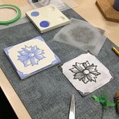 Portuguese azulejos workshop by portuguese cultural center "OláLisboa" in Trieste, Italy.. Arts, Crafts, Furniture Design, Making, Interior Design, Decoration, Ceramics, DIY, and Decorative Painting project by OláLisboa - 11.14.2021