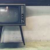 TV and all it's life lessons. Writing, Creativit, Stor, telling, Narrative, and Creative Writing project by Maja - 03.18.2022