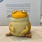 My project for course: Ceramic Character Design: Explore Color and Texture Ein Projekt aus dem Bereich Design von Figuren, H, werk, Bildende Künste, Skulptur und Keramik von Veronica Villasenor - 22.03.2022