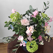 Mon projet du cours : Décor floral : compositions joyeuses et colorées Ein Projekt aus dem Bereich Innendesign, L, schaftsbau, Dekoration von Innenräumen, DIY und Blumen- und Pflanzendesign von Sophie De Maillard - 26.03.2022