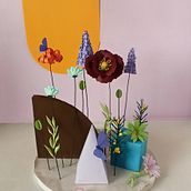 Mi Proyecto del curso: Creación de sets fotográficos con papel. Design, Traditional illustration, Arts, Crafts, Sculpture, Set Design, Paper Craft, Product Photograph, and DIY project by Eve Tuck - 03.26.2022