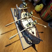 Automata: "Bumble Bees in Birch Bark Boat". Arts, Crafts, Sculpture, To, Design, Character Animation, Creativit, Art To, s, and Woodworking project by Donna - 04.08.2022