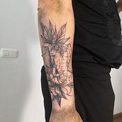 Línea fina blackwork. Desenho de tatuagens projeto de Elena - 09.04.2022