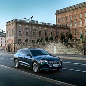 Audi E-Tron. Un proyecto de Post-producción fotográfica		, Retoque fotográfico y Fotografía de Martin Ledesma - 11.04.2022