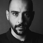 My project for course: Modern Headshot Photography: Capture Profound Portraits. Photograph, Portrait Photograph, Photographic Lighting, Studio Photograph, Digital Photograph, and Fine-Art Photograph project by Abdulaziz Fantokh - 04.14.2022