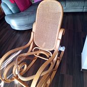 Réparer une chaise à bascule. Un proyecto de Restauración, upc y cling de muebles de Sabine - 14.04.2022