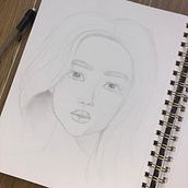 My project for course: Portrait Sketchbooking: Explore the Human Face. Een project van  Schetsen,  Tekening,  Portrettekening,  Artistieke tekening y Sketchbook van pandafly - 18.04.2022