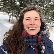 Ariel Donahue Commercial Voiceover Reel. Film, Video, TV, and Audio project by Ariel Donahue - 03.07.2022