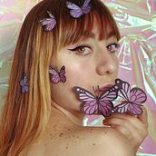 Mi Proyecto del curso: Autorretrato fotográfico conceptual. Un proyecto de Post-producción fotográfica		, Retoque fotográfico, Fotografía de retrato, Fotografía de estudio, Fotografía artística, Fotomontaje y Autorretrato Fotográfico de Angie Durán - 19.04.2022