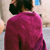 Mi Proyecto del curso: Diseño y tejido de prendas de punto sin costuras con agujas circulares. Un progetto di Fashion design, Fiber Art, DIY, Maglia e Design di accessori di maies81 - 19.04.2022