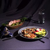 Proyecto final. Fotografía dark mood para proyectos gastronómicos. Un proyecto de Fotografía gastronómica, Fotografía para Instagram, Food St y ling				 de Наполитанка Наполи - 19.04.2022