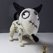 Mi Proyecto del curso: Creación de un art toy: técnica de needle felting. Character Design, Arts, Crafts, To, Design, Fiber Arts, Needle Felting, Textile Design, and Stop Motion project by Miriam Rodríguez Martínez - 04.23.2022