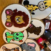 Mi Proyecto del curso: Diseño y bordado de muñecos con aguja mágica. Embroider, Decoration, Art To, s, Textile Design, and Punch Needle project by chines182003 - 08.23.2022