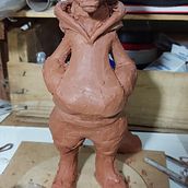 Doguinho spiker. Sculpture project by Elizana Souza Reis - 04.25.2022