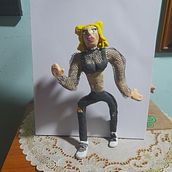 Diseño y creacion de un art toy . Design de Daniel Andres Prada Carvajal - 04.26.2022