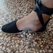 Regina's . % Gina Mojica tarafından hazırlanan A, Ve akkabı Tasarımı projesi - 05.02.2022