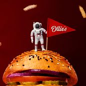 Ollies Burger. Br, ing, Identit, and Graphic Design project by Cherry Bomb Creative Co. - 04.25.2022