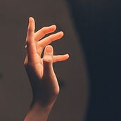 The Hand. Writing, Creativit, Stor, telling, Narrative, and Creative Writing project by Maksym Pokhyton - 05.01.2022