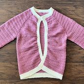 My project for course:  Top-Down: One-Piece Crocheted Garments . Un progetto di Fashion design, Fiber Art, DIY, Uncinetto e Textile Design di Zarah Pimentel - 05.05.2022