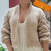 Mi Proyecto del curso: Crochet: diseña y teje prendas de estilo romántico. Fashion Design, Fiber Arts, DIY, Crochet, and Textile Design project by Fernanda - 05.07.2022