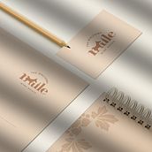 Mi proyecto del curso: Personalización de tipografías para diseño de logotipos "The Waltzing Mule". Br, ing, Identit, Graphic Design, T, pograph, Logo Design, T, pograph, and Design project by Gustavo Saffo - 05.14.2022
