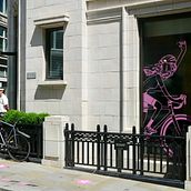 Rapha London Window dress. Traditional illustration, and Advertising project by Alicia Gómez Magallón - 05.22.2020