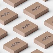 Branding design for a cloud kitchen - Shack Bites. Un proyecto de Br, ing e Identidad, Ilustración tradicional y Diseño de Isha Saxena - 24.05.2022