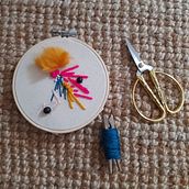Desconstruir..Agulha solta. Un projet de Broderie de Madalena Charrua - 29.04.2022