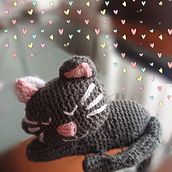 GATITO DE BALLERINA. Fiber Arts project by SANDRA VIVIANA MONROY - 05.26.2022