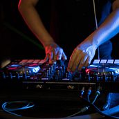 primer mix. Un progetto di Musica di Mario Uribe E' - 18.10.2013