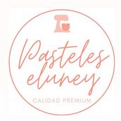 algunos de mis trabajos de pasteleria. Un projet de Photographie de produits de javiera sandoval - 08.06.2022