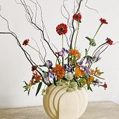 My project for course: Floral Decoration: Joyful and Colorful Compositions. Projekt z dziedziny Projektowanie wnętrz, Architektura krajobrazu,  Dekoracja wnętrz, DIY, Kompoz i cje kwiatowe i botaniczne użytkownika Sara - 14.06.2022